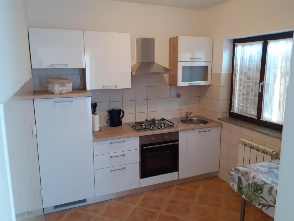 Charming Apartments In Pula Exterior photo